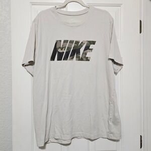 Nike Dri Fit Mens T Shirt XL Camo Logo Tee Athletic Casual Everyday